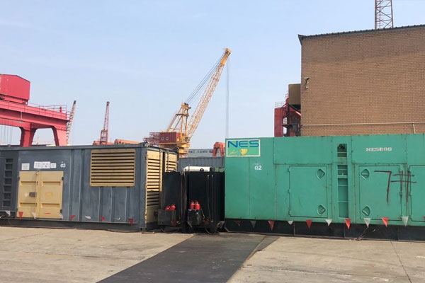 西峰发电机出租空气滤清器的清洁频率是多少？