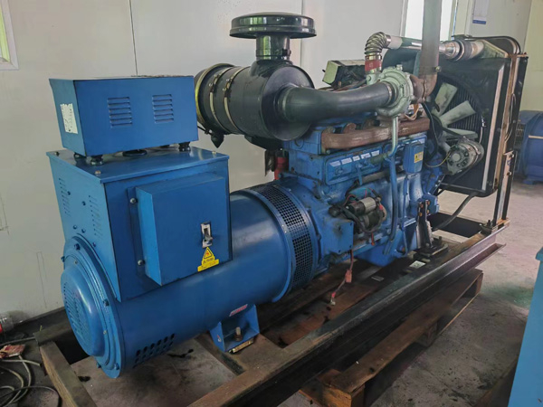 西峰100kW柴油发电机组使用多级机油有哪些优缺点？